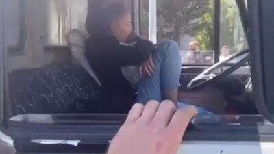 Ehliyeti olmayan kadın kamyonu çaldı!