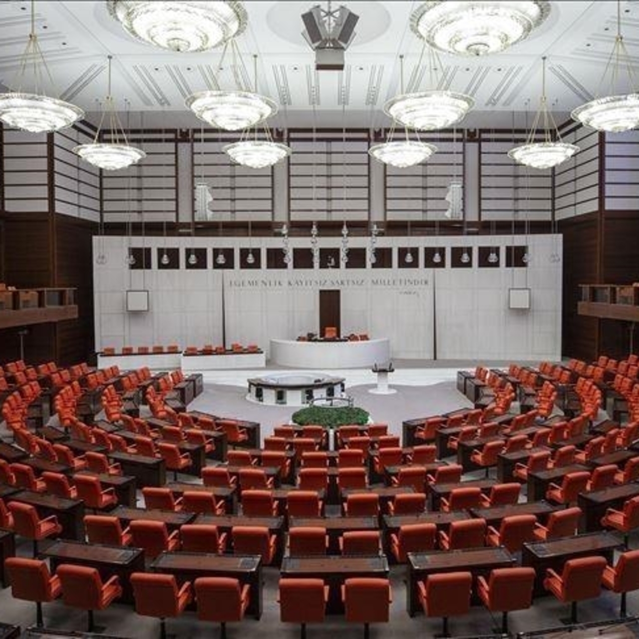 Yeni Meclis Başkanı kim olacak?