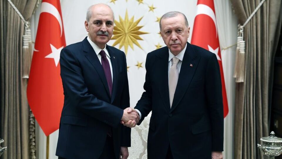 Kurtulmuş'u kabul etti