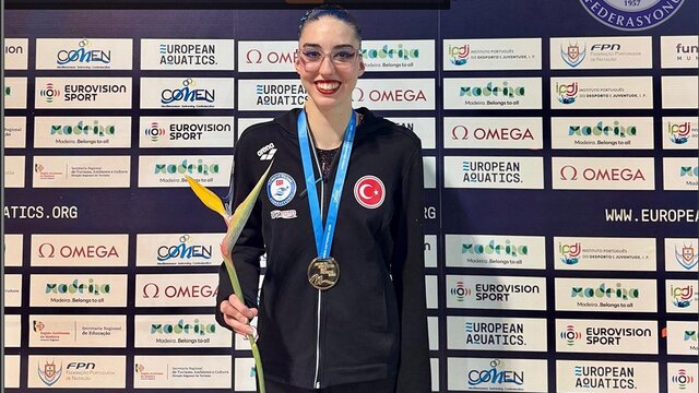 Selin Hürmeriç'ten altın madalya!