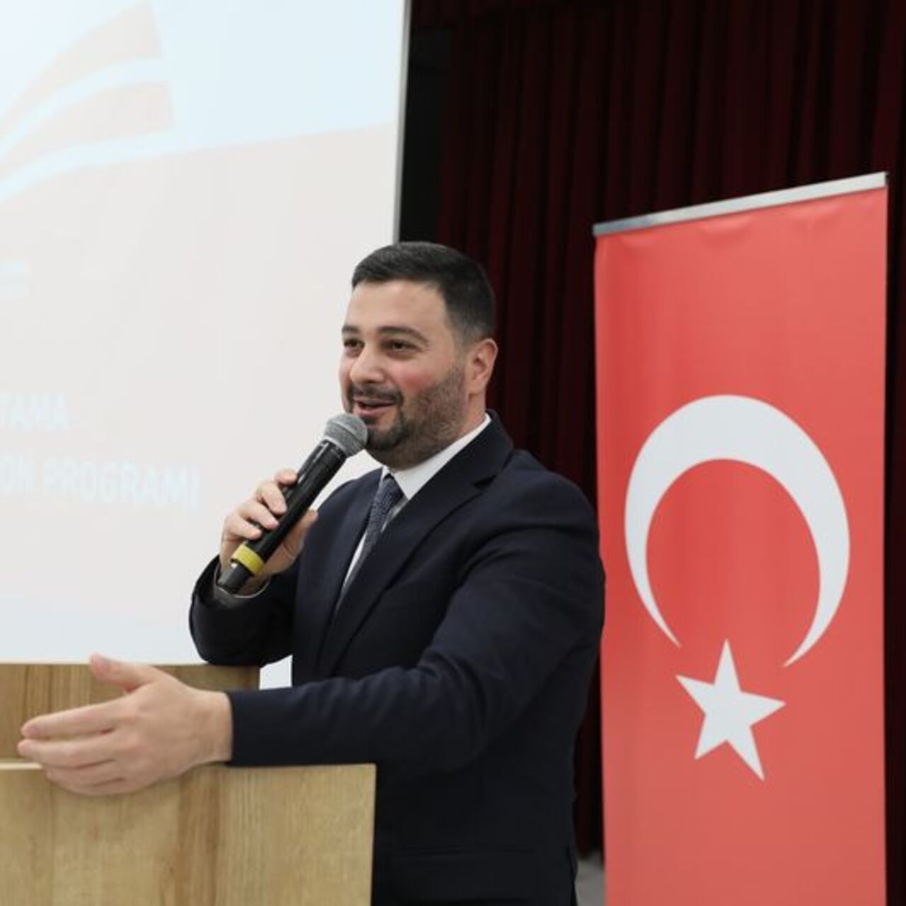 Kağıthane Belediye Başkanı Öztekin'den Özel'in iddialarına yanıt