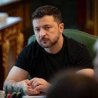 Zelenskiy: Rusya savaşa tamamen bağlı