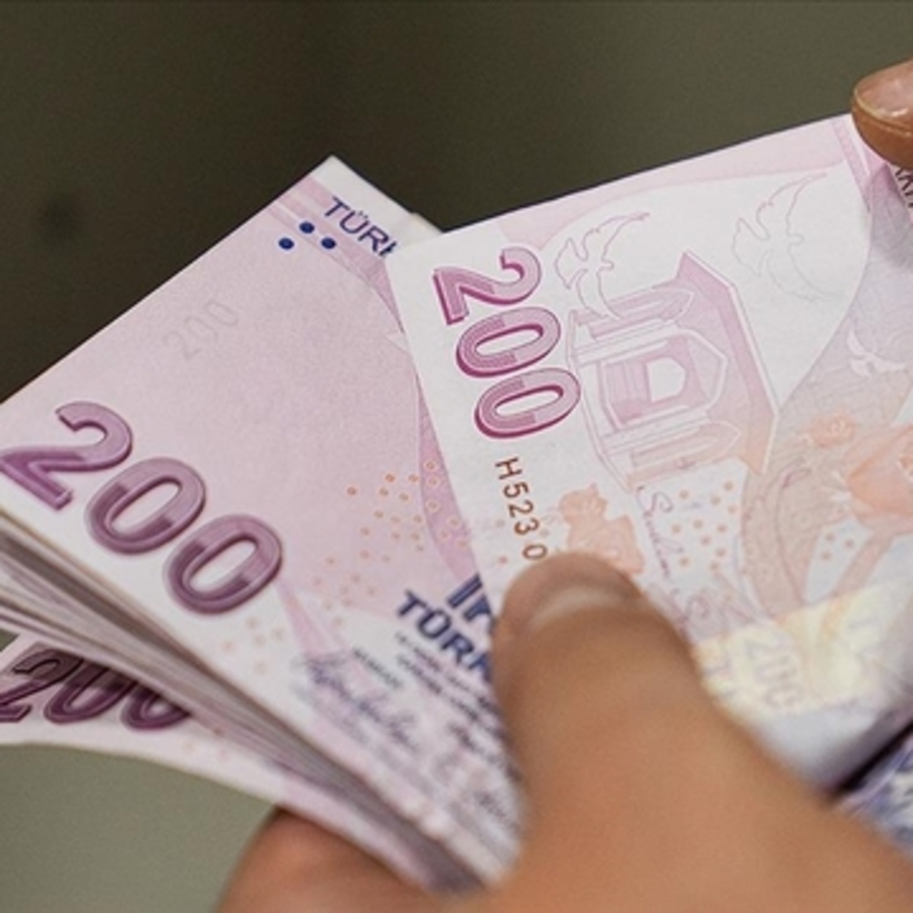 Emekli maaşı ödeme tarihi 