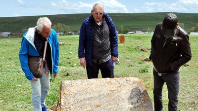 ABD ve Avusturalya'dan gelip Kars'ta iz sürdüler!