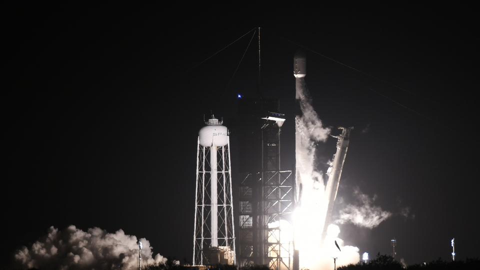 SpaceX'in 2025 geliri 15.5 milyar doları aşacak