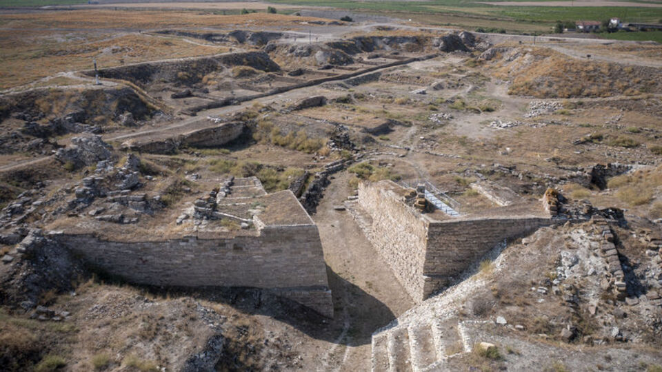Bakan Ersoy duyurdu... Gordion Antik Kenti'nde yeni keşif