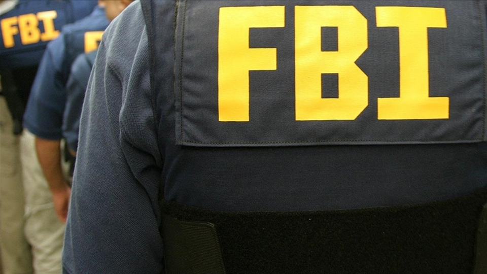 FBI, iki Çin vatandaşını gözaltına aldı