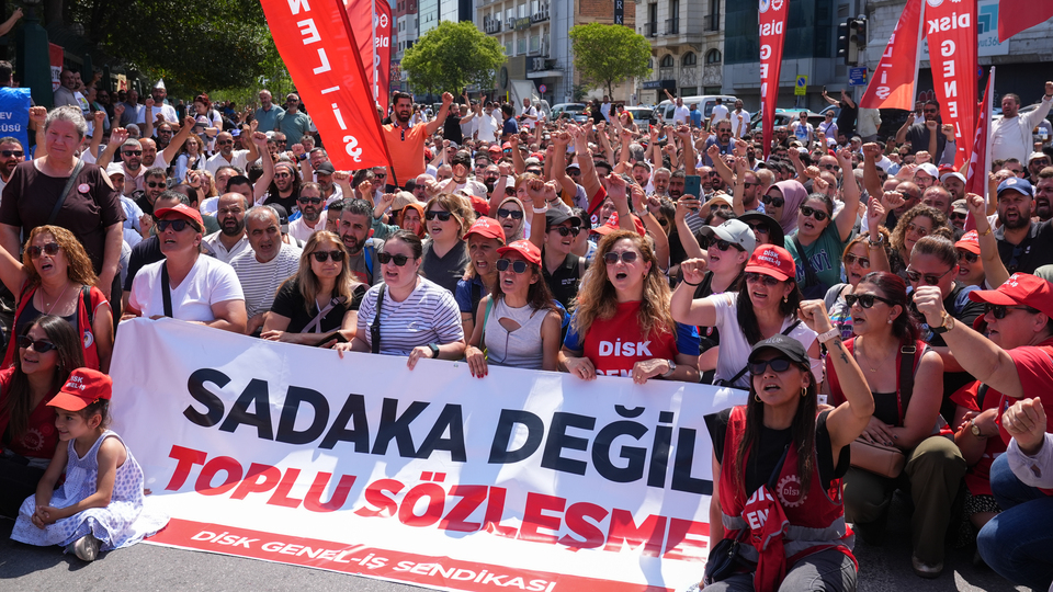 İzmir'de grev sona erdi