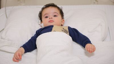 Boğazına havuç kaçan bebek, 10 dakikada hayata döndü!