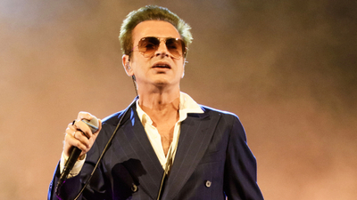 "57 yaşında aşktan bahsetmek komik oluyor"