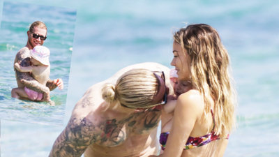 Ailesiyle tatilde görüntülendi