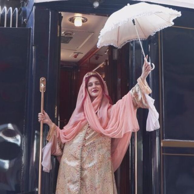 Tarihi 'Orient Express', 64 yolcusuyla Sirkeci'ye ulaştı