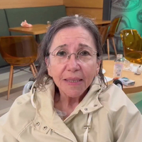 Sevenlerinden dua istedi