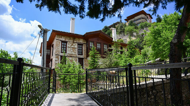 Konaktan dönüştürüldü! Yabancı turistlerin de rotasında