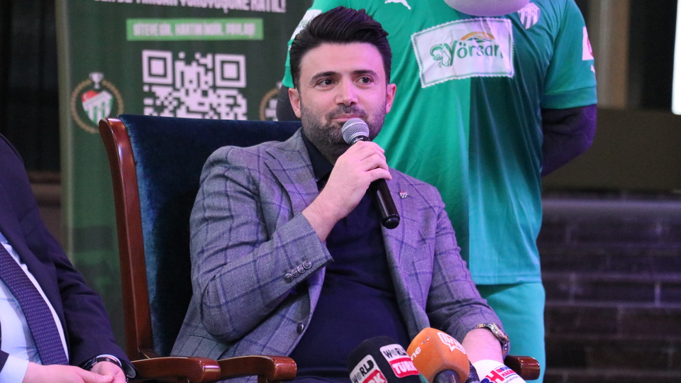 Enes Çelik'ten santrfor açıklaması!