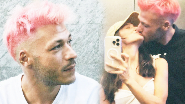 Saçlarını pembeye boyadı