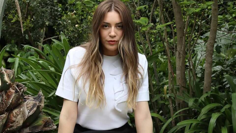 Sinem Kobal'dan bayram coşkusu