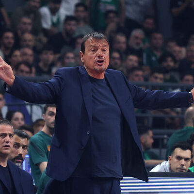 Ergin Ataman'a kınama ve para cezası verildi!