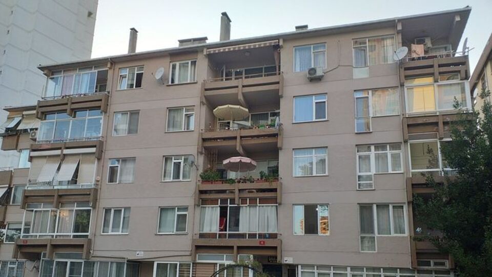 Ünlü apartman yıkılmayacak