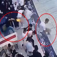 Siirt’te düğün salonunda 1 kişinin öldüğü silahlı saldırı anı kamerada