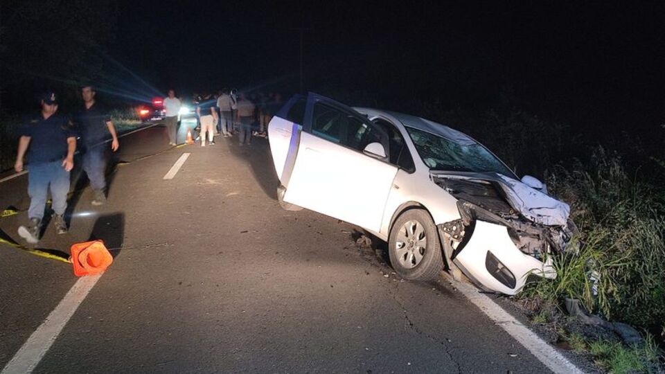 Otomobil ile motosiklet çarpıştı: 2 ölü