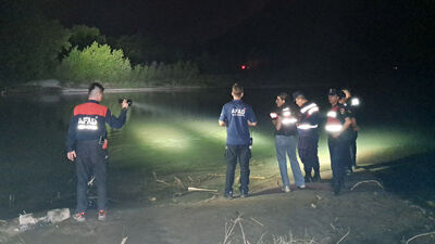 Balık tutarken akıntıya kapıldı!