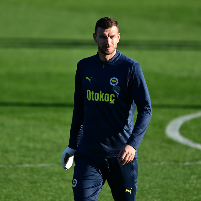 Edin Dzeko adım adım İtalya'ya!