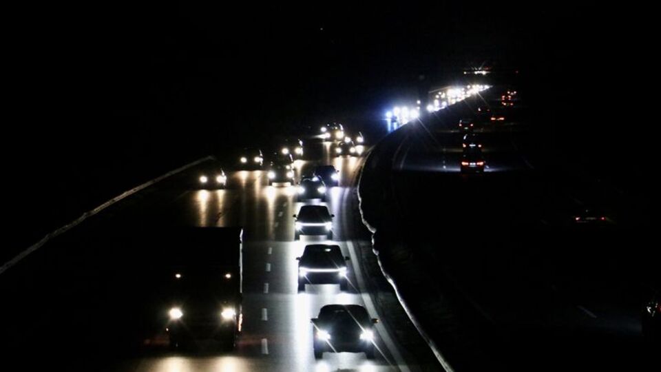 Bayram tatili dönüşü trafik yoğunluğu başladı