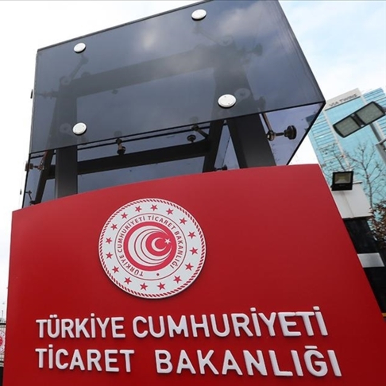 Ticaret Bakanlığı sahte yetkili servislere karşı tüketicileri uyardı