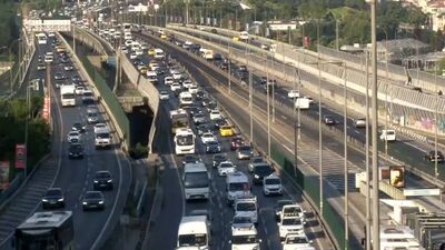Bayram sonrası İstanbul'da trafik yoğunluğu