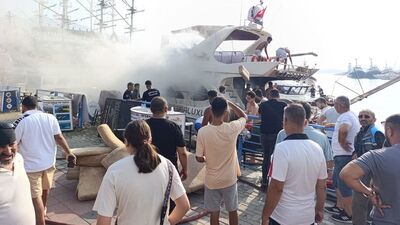 Lüks teknede yangın paniği!