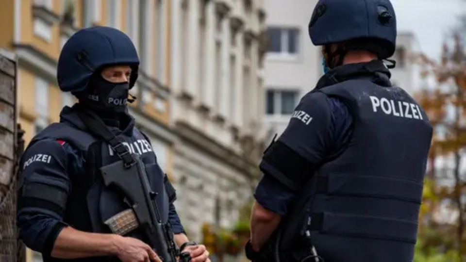 Avusturya'da bir okula saldırı: 11 ölü