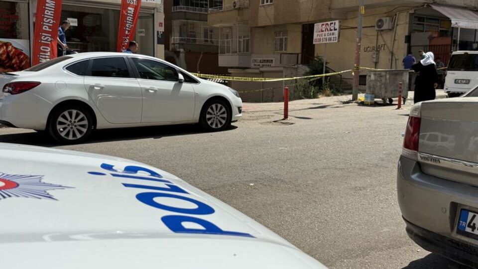 Eski çalışanı eczacıyı öldürdü!