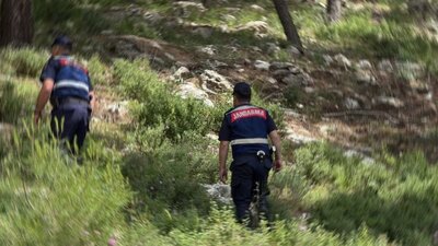 Ormanda insan kemikleri bulundu!