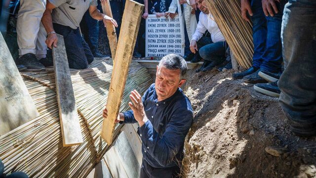 Özgür Özel'in zor görevi