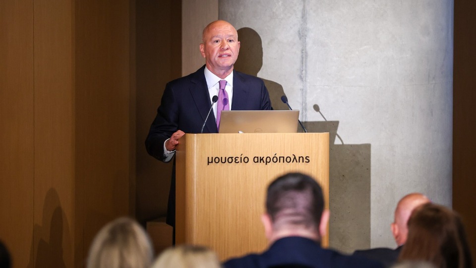 Koç Holding'in yangınla mücadele projesi Akdeniz'e örnek gösterildi