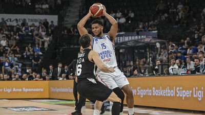 Efes final, Beşiktaş seriyi uzatmak için parkede!