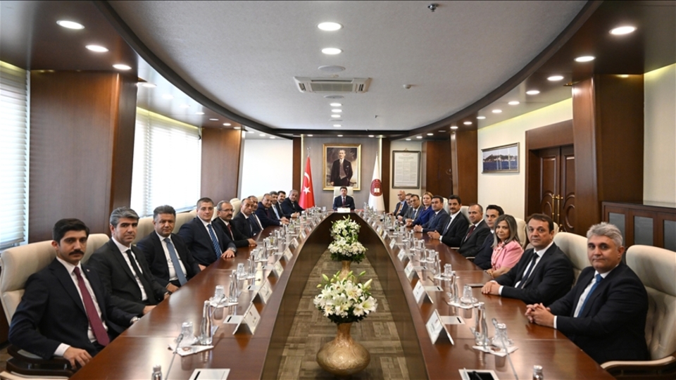 HSK yeni üyeleriyle ilk toplantısını yaptı