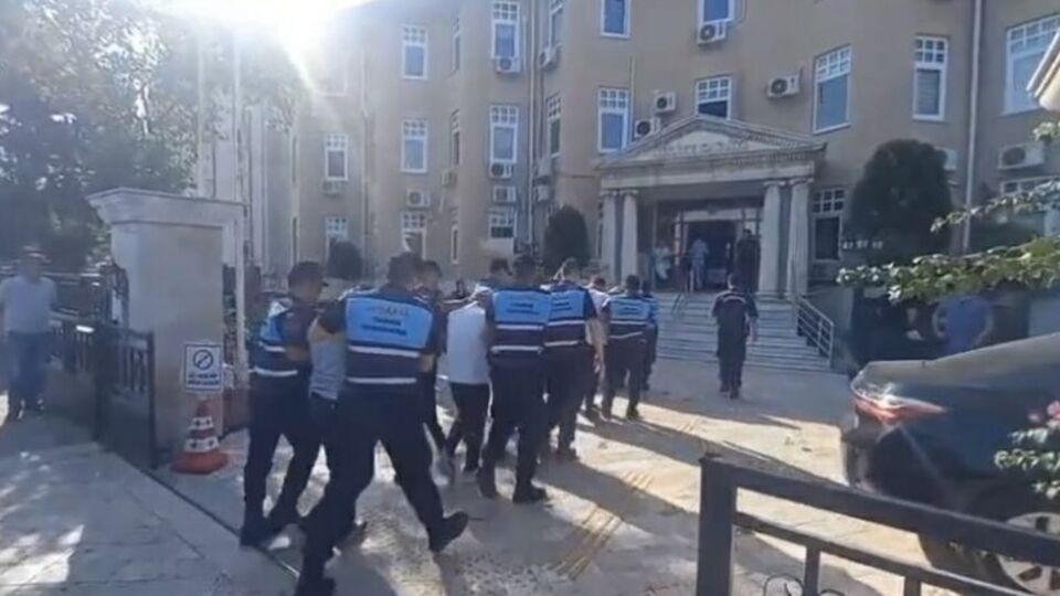 Taşlı saldırıda 5 tutuklama