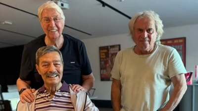 Kadir İnanır'a ziyaret