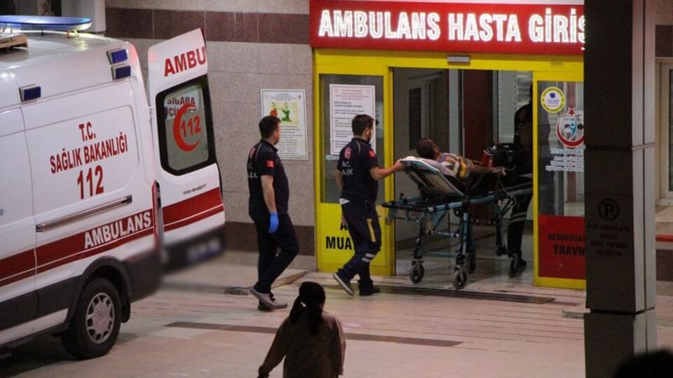 Asker eğlencesinde 39 kişi gıdadan zehirlendi