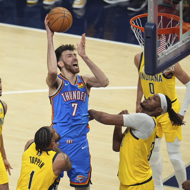 Pacers, Thunder'ı devirdi: seride öne geçti