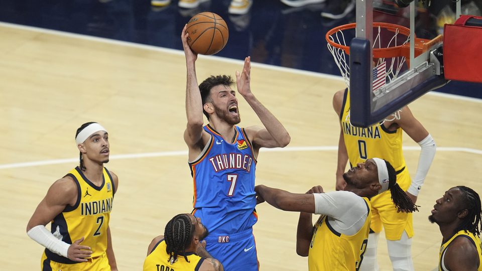 Pacers, Thunder'ı devirdi: seride öne geçti