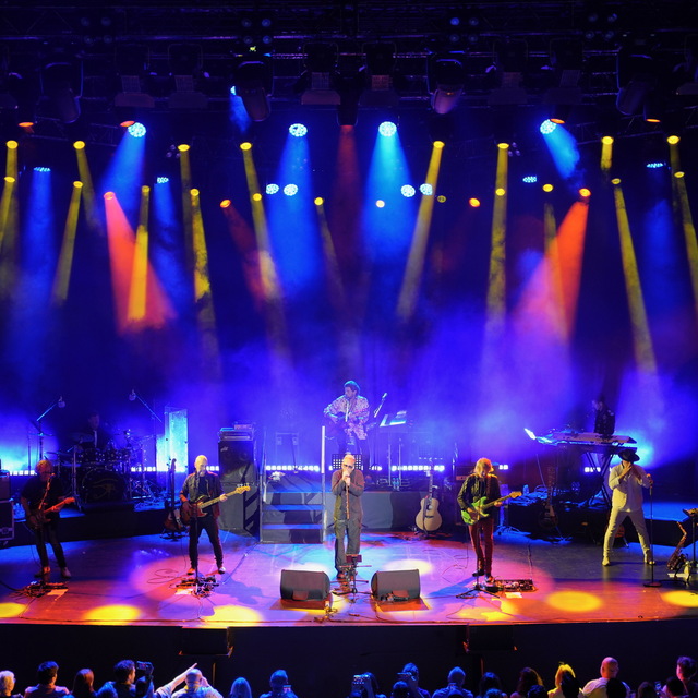 İstanbul'da konser verdi