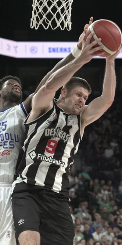 Beşiktaş kazandı, seri son maça taşındı!
