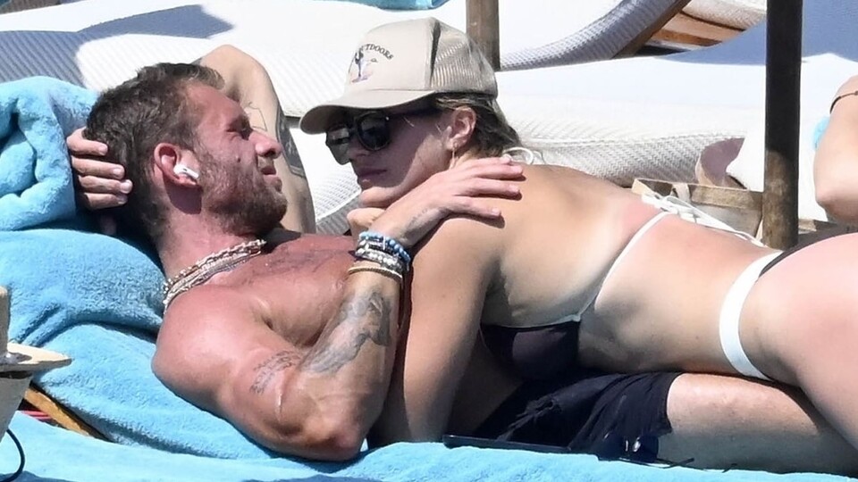 Dünya 1 numarası aşk tatilinde