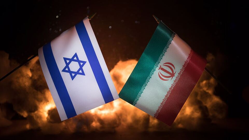 966 milyar dolarlık çatışma