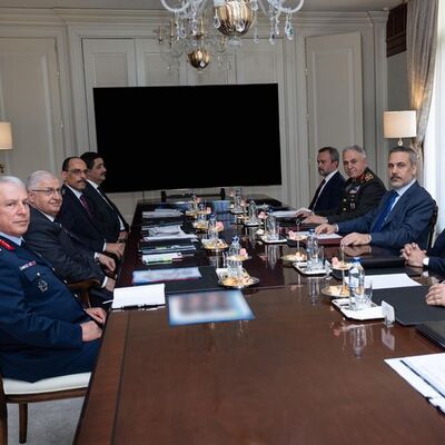 Dışişleri ve Milli Savunma Bakanı'ndan 'İsrail' zirvesi