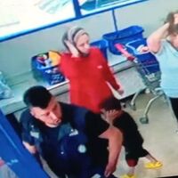 Karısıyla tartışan 3 kişiyi darbetti | Son dakika haberleri