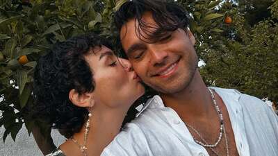 Yaz sezonunu aşkla açtılar